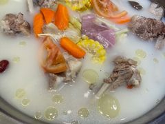 -潘十九地道成都老火锅(孙桥店)