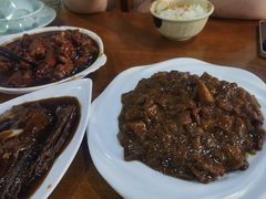 -三居鲁味坊黄焖鸡(山大路店)