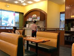 卡座-萨莉亚意式餐厅(河东万达店)