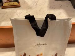 -Laderach 莱德拉(上海环贸iapm店)