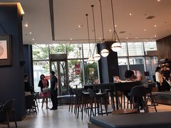 大堂-星巴克(凯德晶萃店)