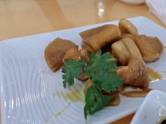 -鹏城人家海鲜酒家·23年老字号(较场尾店)