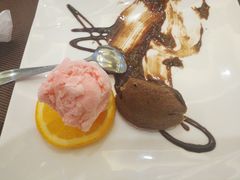 -红房子西菜馆(淮海中路店)