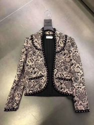 -YVESSAINTLAURENT