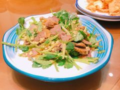-房县土本味土鸡汤特色餐厅(沌口店)