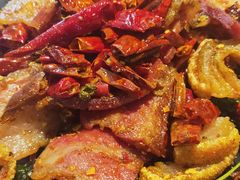 -隔壁老王·家常云南菜(花巷店)