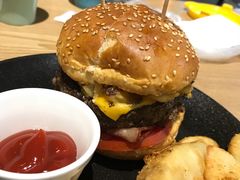 -HELLO 27 意面·沙拉·帕尼尼