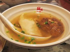 面筋百页单档汤-鲜得来排骨年糕(云南南路店)
