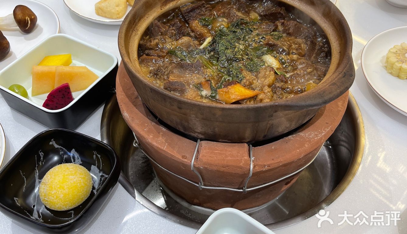 沈阳探店｜犟牛腩 梦工厂