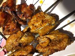 -街角等你.大连海鲜烧烤.经典铁板海鲜串(西安路店)