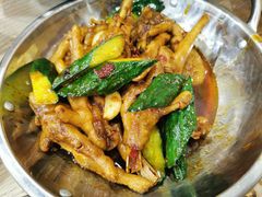 -江城燕子大排档(江汉路步行街店)