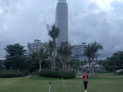 -瑰丽酒店·海吧·天际下午茶·现场DJ·天台酒吧