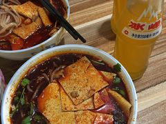 -老字号杨坡红油米线腊汁肉夹馍(东四道巷店)