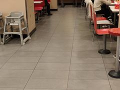 大堂-麦当劳(杭州萧山文源店)