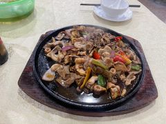 -标记美食新鲜猪杂(兴南大道店)