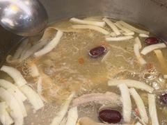 -喃喃椰·糟粕醋·椰子鸡火锅(七堡花园店)