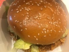 香辣鸡腿堡-肯德基(南京高铁1店)