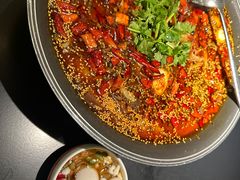 -麻六记(凤凰汇店)