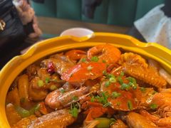 -多嘴超级肉蟹煲(杉杉国潮主题店)