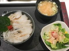 -家贺屋刺身寿司专门店