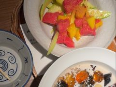 -RUXU入续糖水铺与包(卓悦中心店)