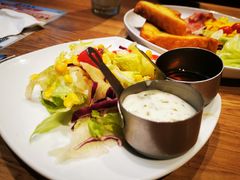 -必胜客(新中纬店)