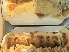 -大肚水饺锅贴·家常融合菜(新港店)
