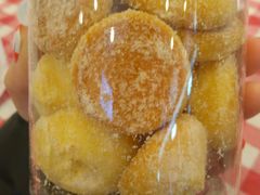 -红宝石·鲜奶小方·海派西点房(南丹店)