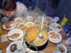 -蒙肥羊·酸汤潮牛·鲜牛肉火锅烤肉自助(岗顶店)