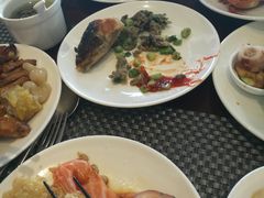 -荣誉国际酒店-云顶旋转餐厅