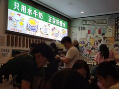 -广信牛奶甜品世家(台东店)
