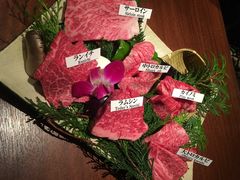 松阪牛肉拼盘-松阪牛焼肉M(法善寺横丁店)