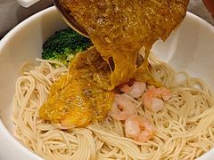 -莱莱小笼·乔艾