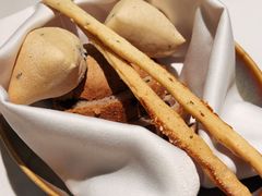 -Erman岩烧牛排(虹桥南丰城店)
