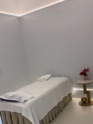 -苑苑vbeauty科技美容SPA
