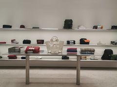 -Acne Studios(芮欧百货店)