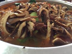 -溢心园香河肉饼总店