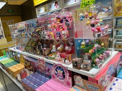-泡泡玛特POPMART(世豪广场店)