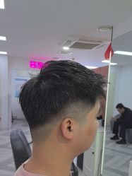 -米娜护肤造型
