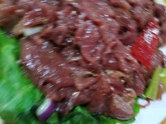 -五指山生态小黄牛(皮皮虾海鲜广场店)