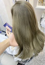 -东秀护肤造型