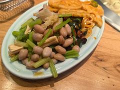 -山里屯铁锅炖·东北菜(康桥店)