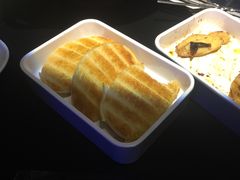 -西街夜油条·麻团包乌饭