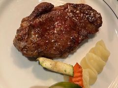 -食间牛排(重庆路万达店)