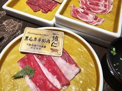 -一绪に和牛寿喜烧(罗湖益田假日店)