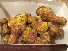 -BHC炸鸡(明洞总店)