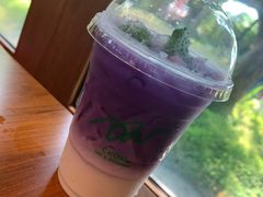 -Chom Cafe and Restaurant