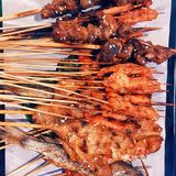 各种串串，烤的满好吃，满入味的那种