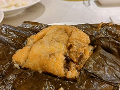 荷叶糯米鸡-香云轩·顺德菜(香云纱园林酒店店)