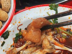 -烧哥美蛙肥肠鱼火锅·十五年社区店